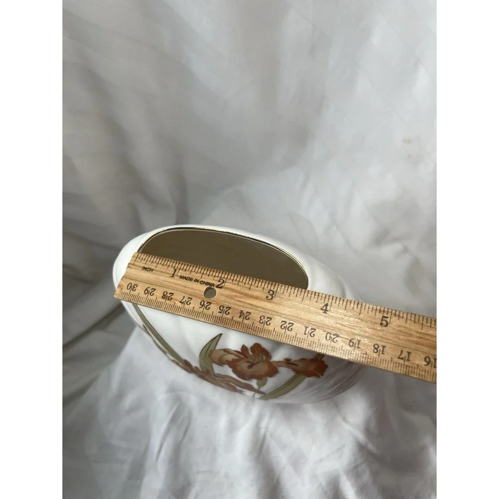 Fine China Ceramic Iris Floral Vase, White, Gold Trim, Japan, 5 in